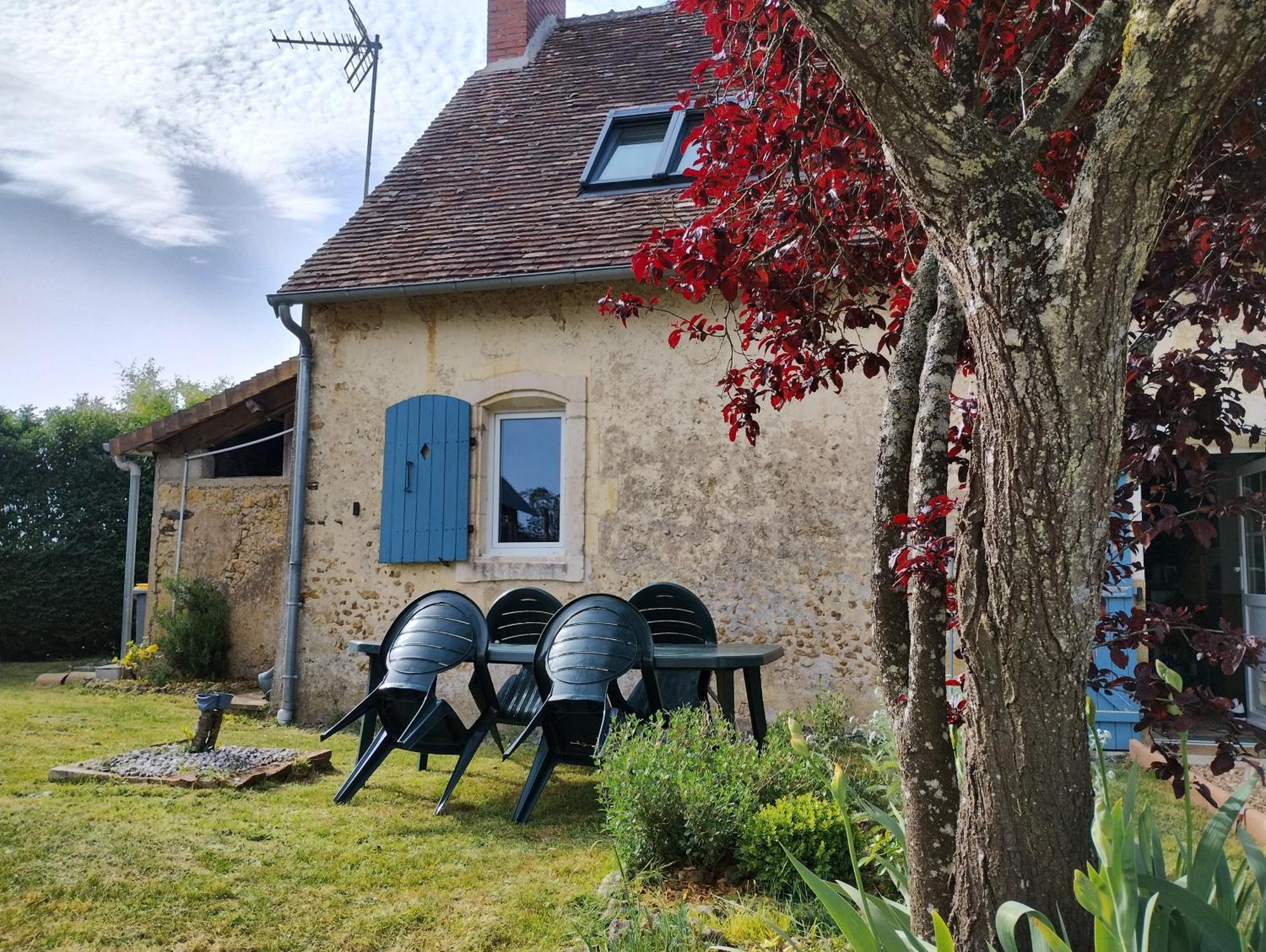 Le Doux Refuge Berceen Au Calme De Sa Campagne Pres Circuit Mans Sud, Grand Lit Avec Berceau Et Possibilite Lit Pliant En Rajout Marigne-Laille Exterior photo